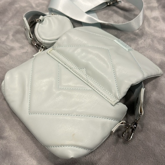 Madden Purse - Picture 4 of 6